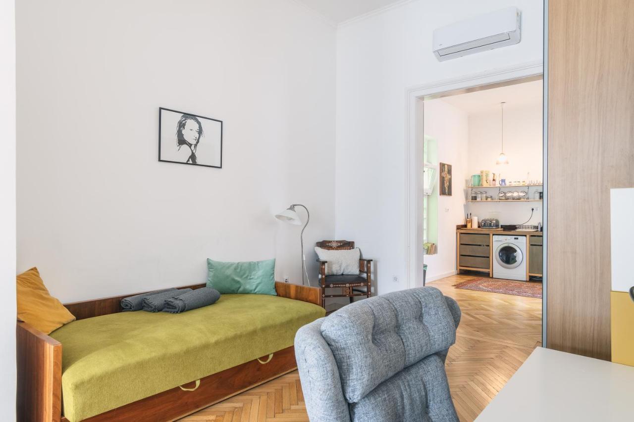 Bright & Spacious Loft With Basilica View Budapest Exterior photo